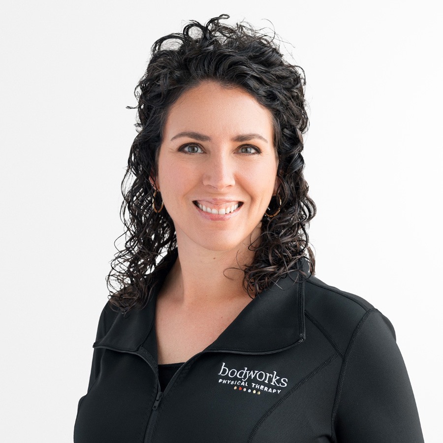 Headshot of Sara Metzger, PT, DPT, a physical therapist at Bodyworks Physical Therapy in Fargo, North Dakota